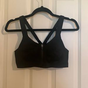 Maximum support Victoria’s Secret sports bra